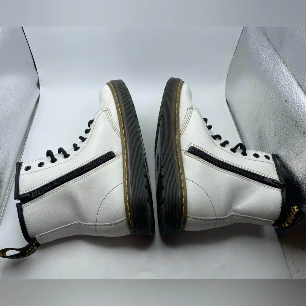 Dr. Martens Zavalaj Kids White Lace-Up Boots size 3